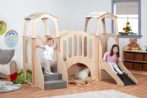 Hide ‘n’ Slide Kinder Gym (with roof)