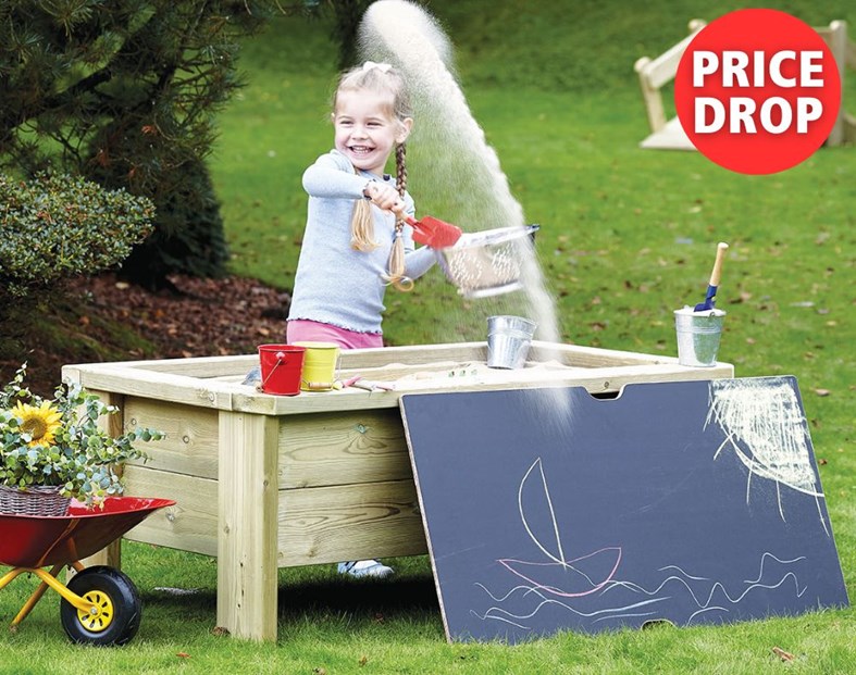 Raised Sandpit with Chalkboard Lid